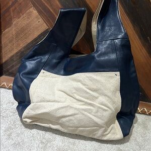 Splendid Blue and Cream Shoulder Bag with Relaxed Design